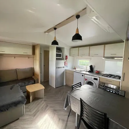 - Mobilhome Les Charmettes - Fun Pass Non Inclus - Campeggio