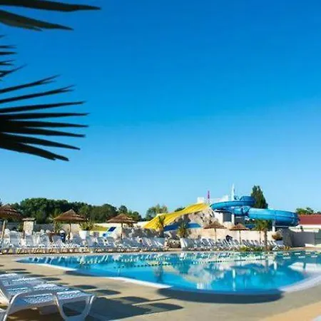 Campsite - Mobilhome Les Charmettes - Fun Pass Non Inclus - Les Mathes
