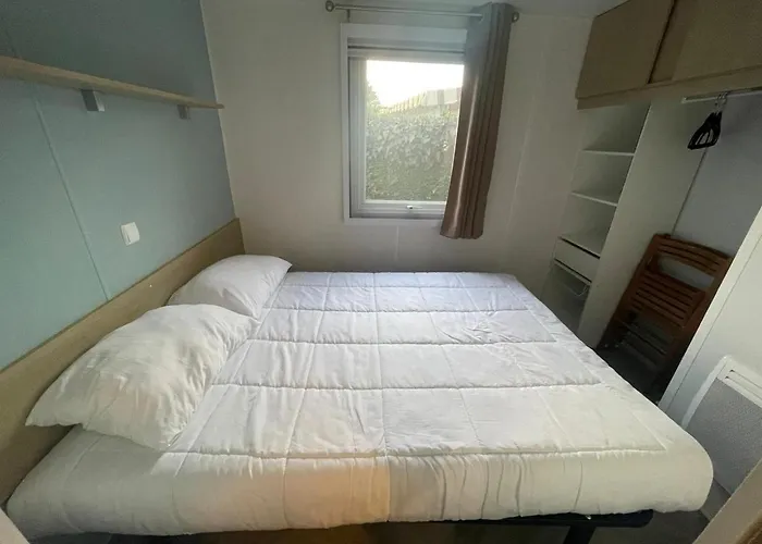 Camping - Mobilhome Les Charmettes - Fun Pass Non Inclus -